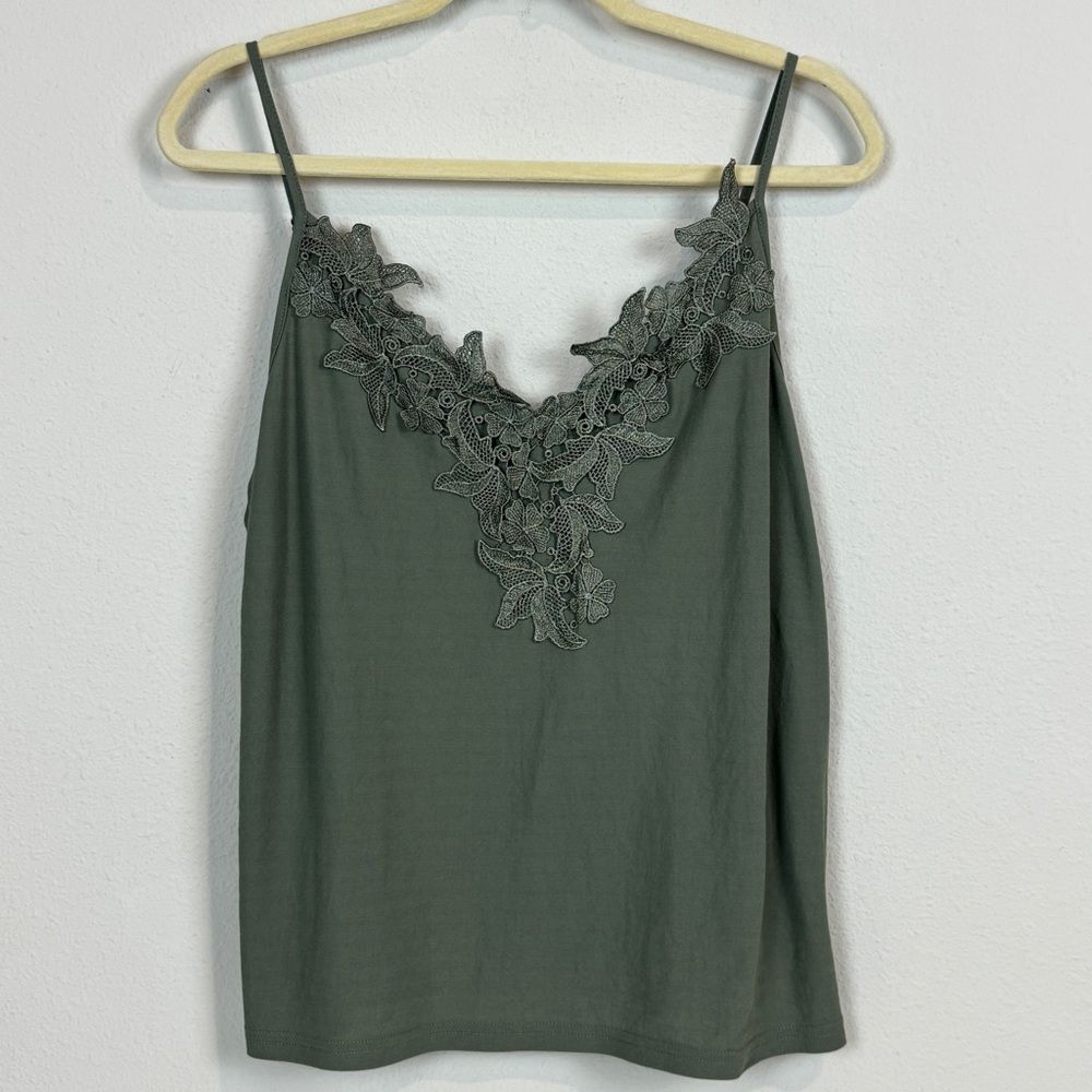 Listicle Khaki Green Floral Appliqué Cami M